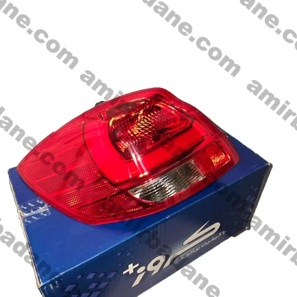 چراغ خطر عقب کوییک برند کروز